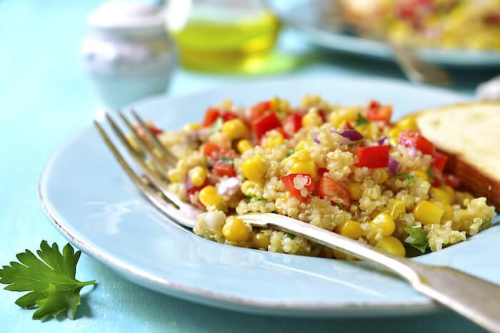 Quinoa mit Gemüse leicht und vegetarisch