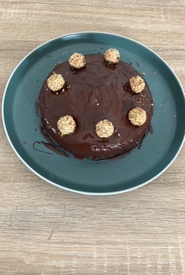 Schoko-Nuss-Kuchen (Blitzrezept) © issgesund